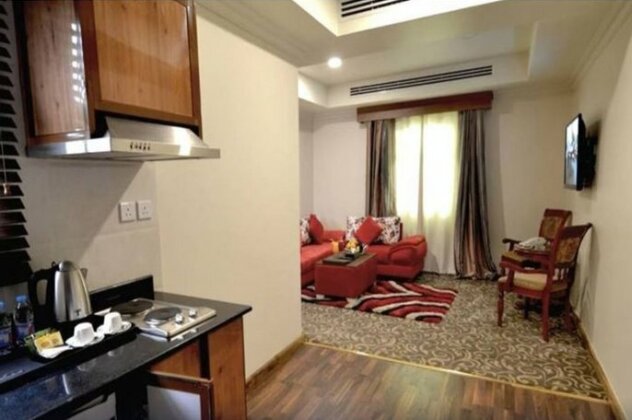 Grand East Hotel - Photo3