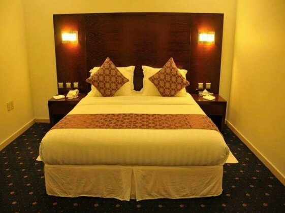 Kyan Al Khaleej Suites - Photo3