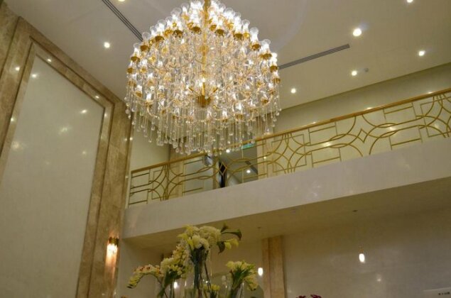 Larissa Suites - Photo5