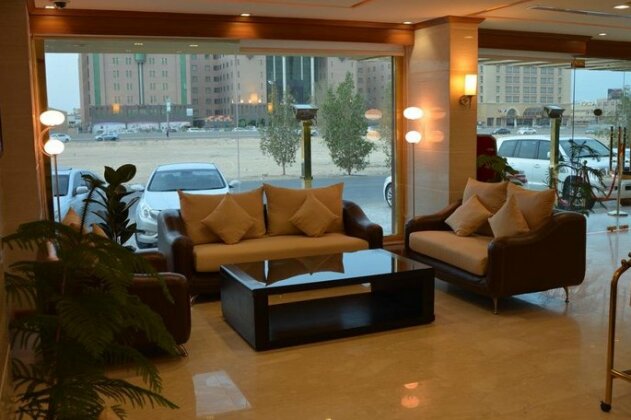 Lina Park - Photo4