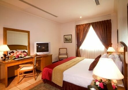 Tulip Inn Hala Hotel - Photo2