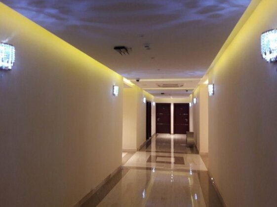 Al Bustan Crown Hotel 1 - Photo3