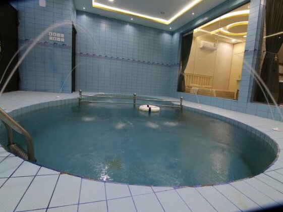 Dorrat Al Nakheel Chalets - Photo4