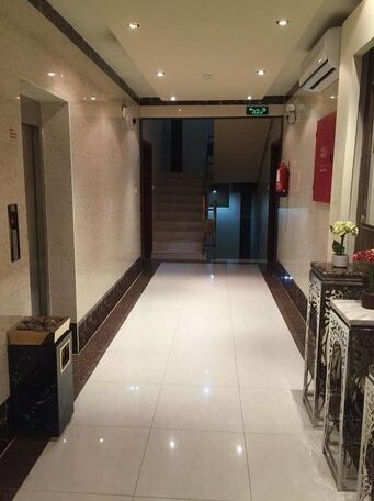Thora Hotel Suites - Photo4