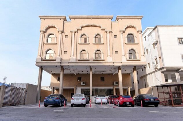 OYO 427 Royal Al Khaleej Furnished Apartments 2