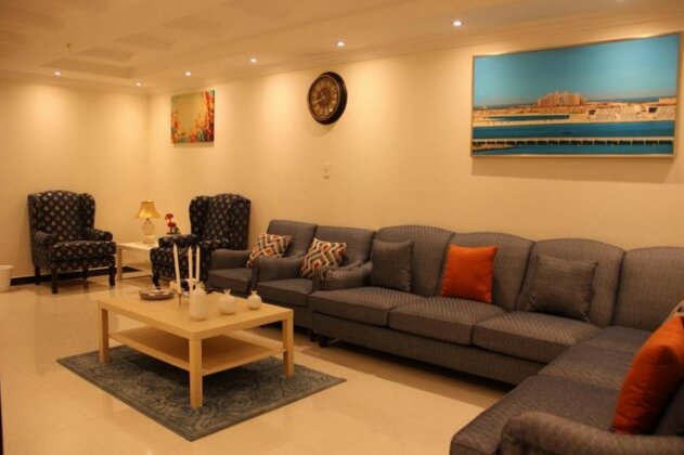 White Suite Aparthotel - Photo2
