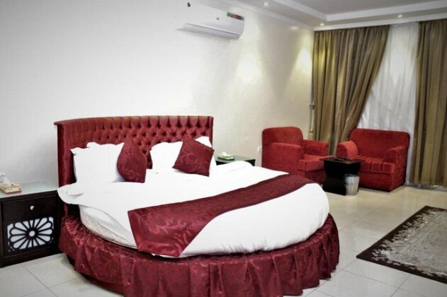 Al Lord Furnished Units - Photo3