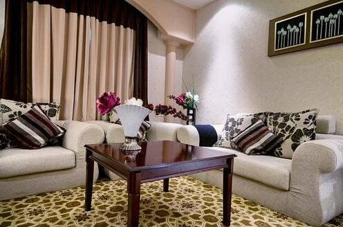 Sanam Hotel Suites - Photo2
