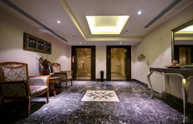 Sanam Hotel Suites - Photo3