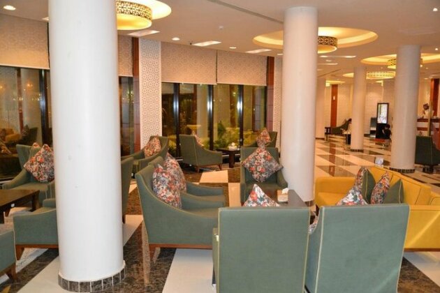 Aronani Hotel - Photo4