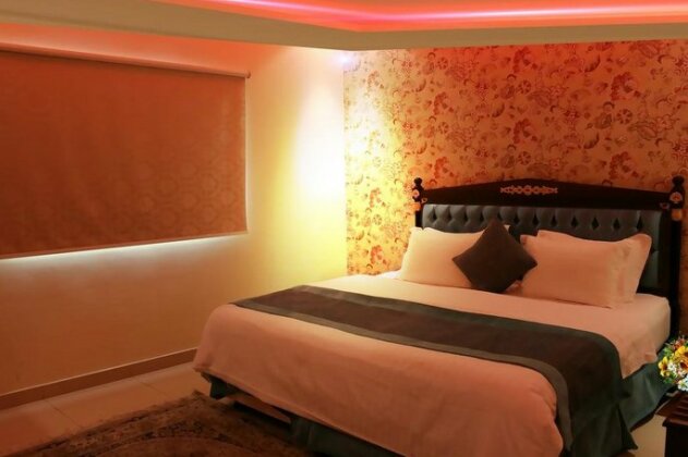 Aronani Hotel - Photo5