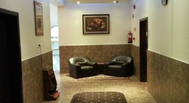 Raha Hotel Suites - Photo4