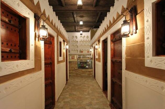 Terhal Hotel Suites - Photo2