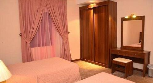 Al Meshkat Hotel Apartments - Photo4