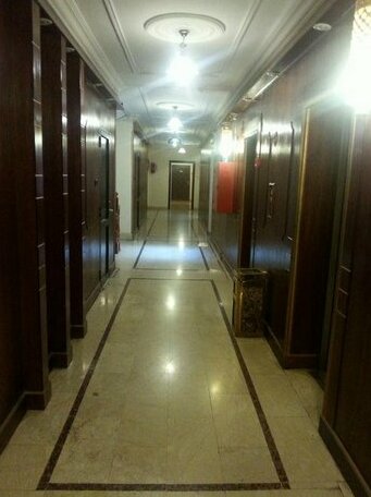 Al-Nabares Palace Apartment Hotel - Photo4