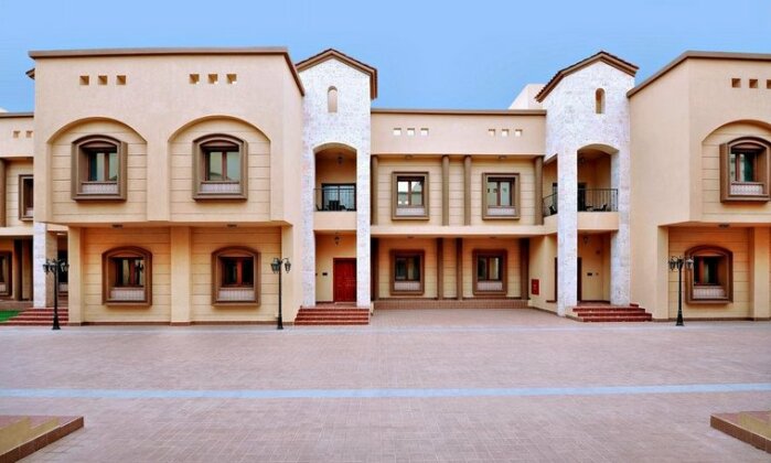 Auris Al Fanar Villas & Private Pools - Alshatieaa
