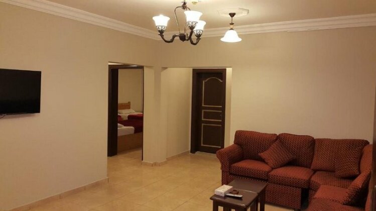 Danat Quriash Furnished Apartments - Photo5