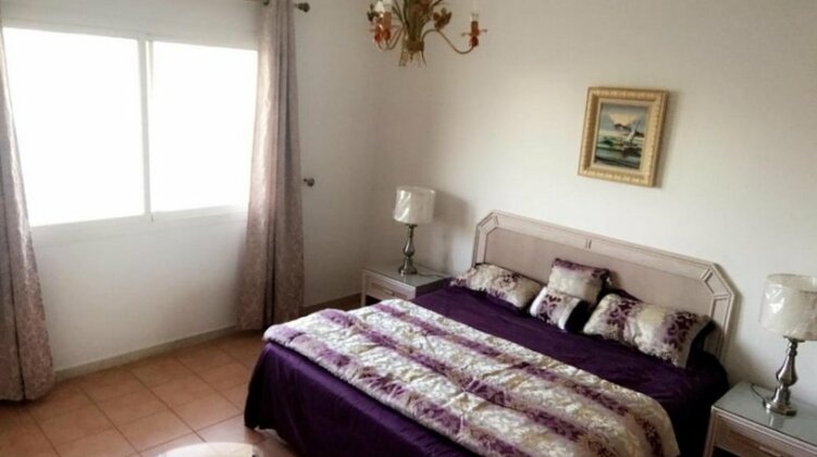 Durat Alarous Apartment - Photo5