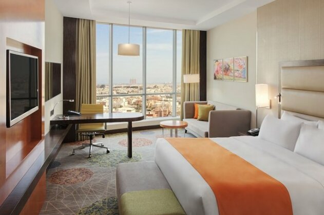 Holiday Inn Jeddah Gateway - Photo4