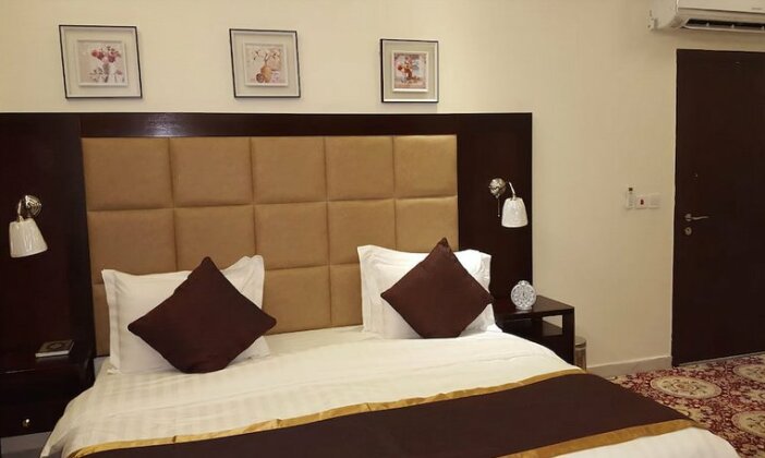 Julanar Alsharq Suites - Photo5