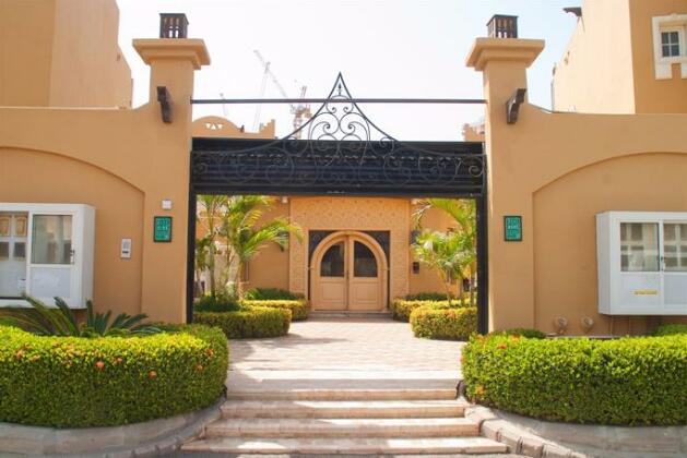 Jumeirah Villas - Photo2