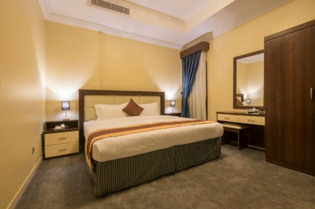Lahoya Hotel Suites - Photo3