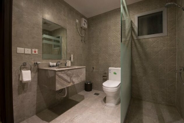 Lahoya Hotel Suites - Photo4