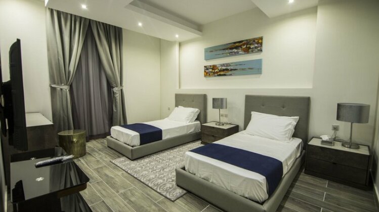 Masken Noon Aprthotel - Photo4