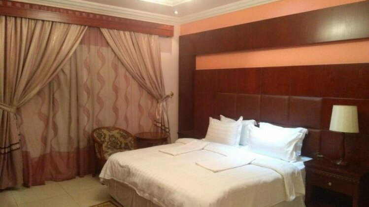 Muhammadiyah Palace Hotel Suites - Photo4