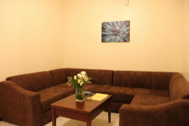 Orchid Suites Families Only - Photo2