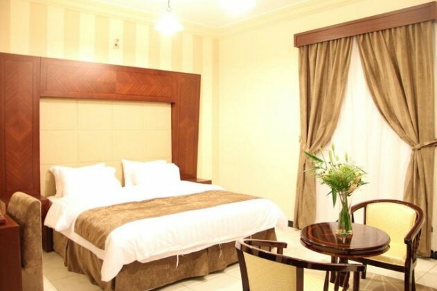 Orchid Suites Families Only - Photo3