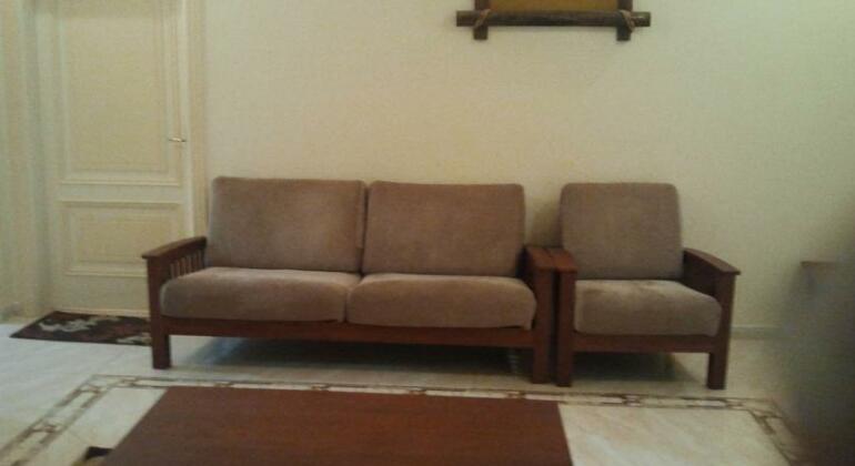 Orient Suites - Photo2