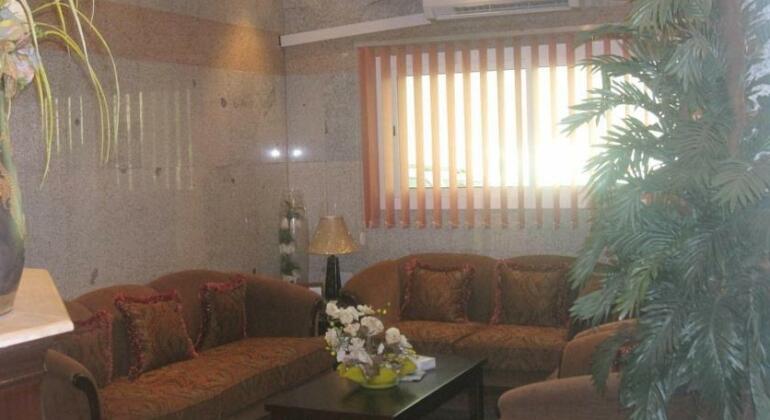Orient Suites - Photo3