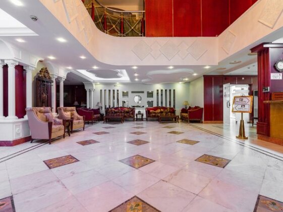 OYO 148 Shathi Almas Hotel Suites - Photo3