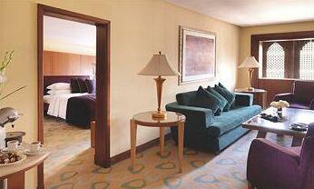 Radisson Blu Royal Suite Hotel Jeddah - Photo2