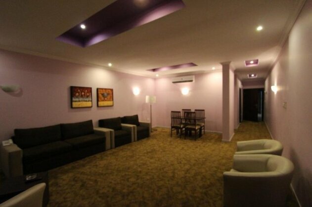 Rogina Hotel Apartments - Photo2