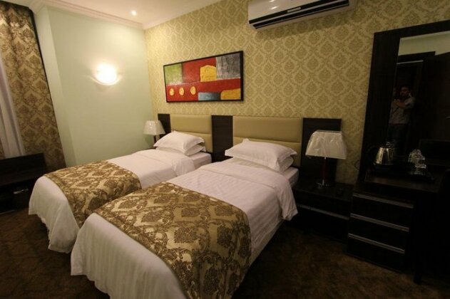 Rogina Hotel Apartments - Photo5