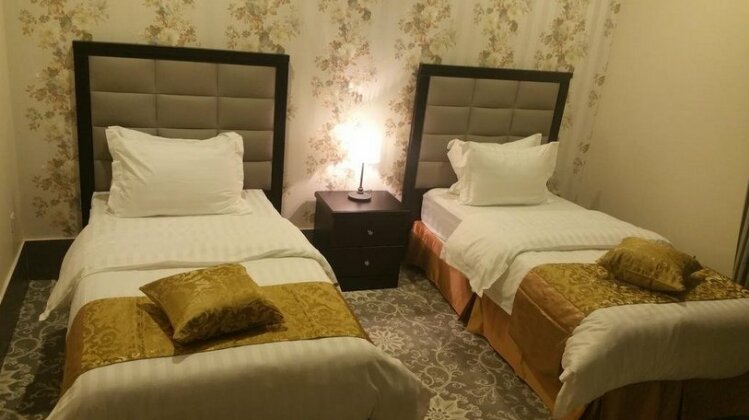 Rozana ApartHotel