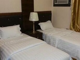 Sahari Plus Hotel Suites - Photo2