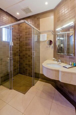 Sun Park Hotel Suites - Photo3