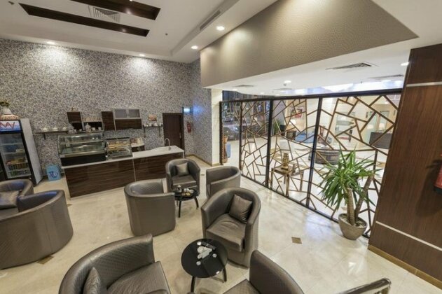Western Beauty Hotel Suites - Photo4