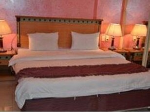 Amasi for Hotel Suite1
