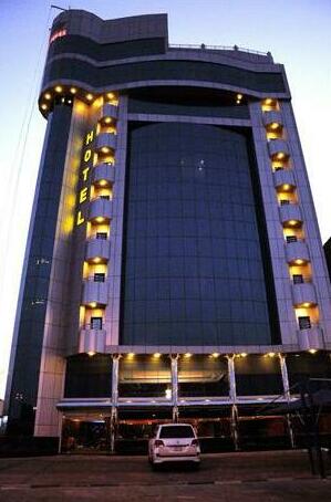 Crown Tower Hotel