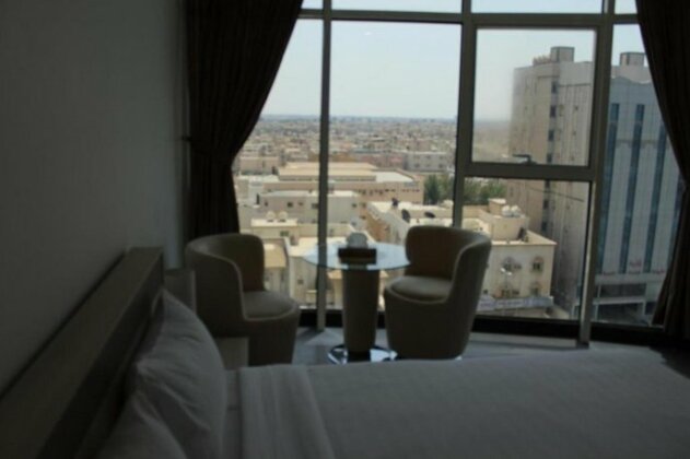Golden Tower Hotel - Photo4