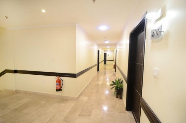 Spring Tower - Photo2