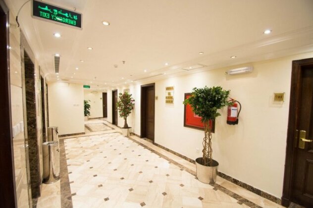 Al Nosour Al Mohajreen Hotel - Photo4
