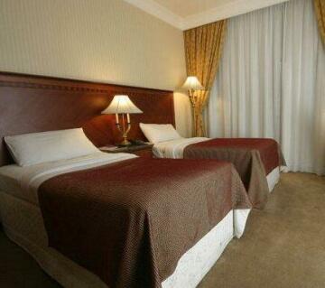 Al Manara CROM Hotel