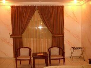 Al Qaswaa Hotel Apartment 1 - Photo5