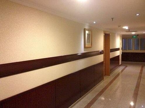 Luxurious Al Rawdah Suites - Photo3