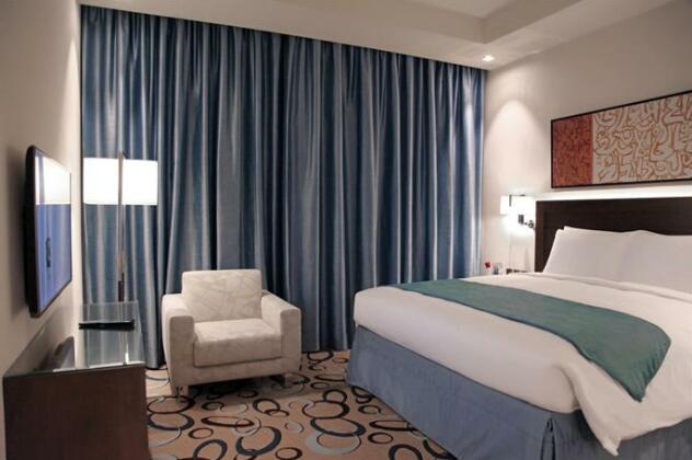 Marriott Executive Apartments - Photo3